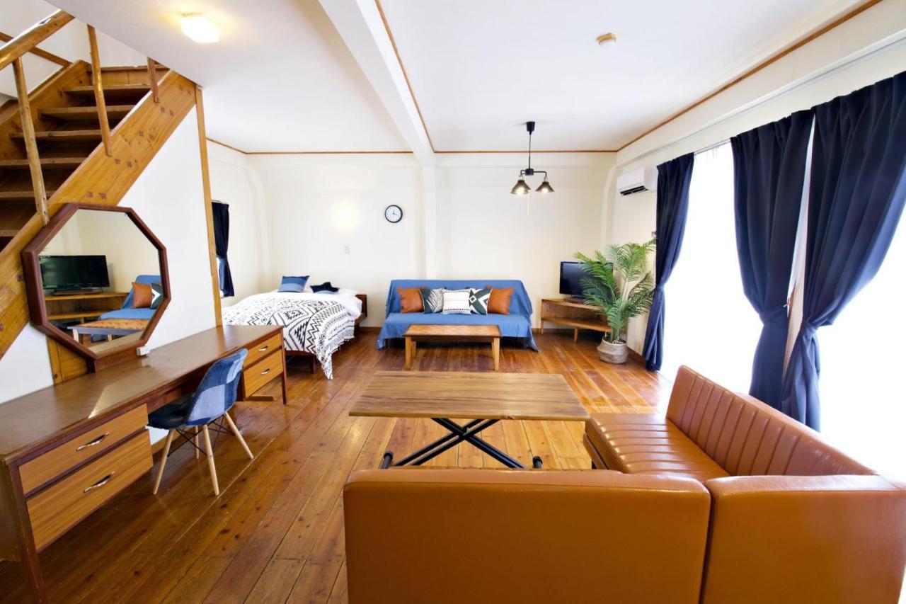 にらい恩納　一本松 Apartment Onna Exterior photo